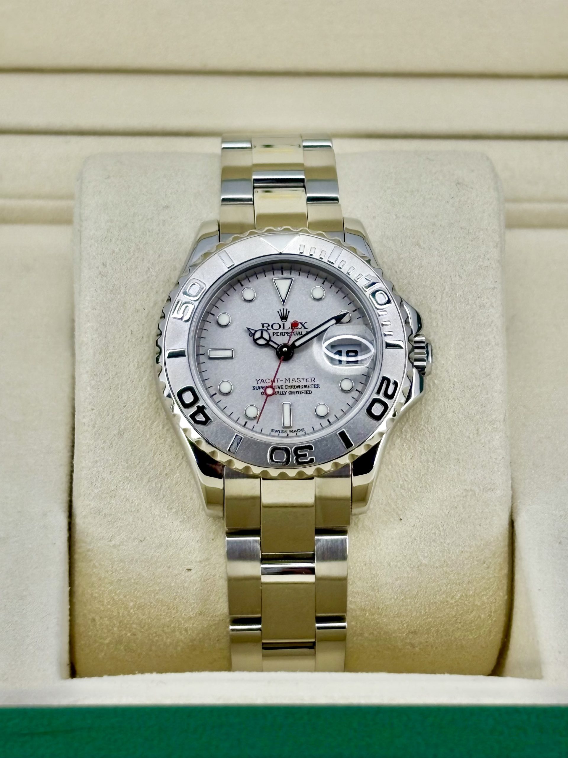 Pre-Owned Rolex Yachtmaster 169622 Rhodium