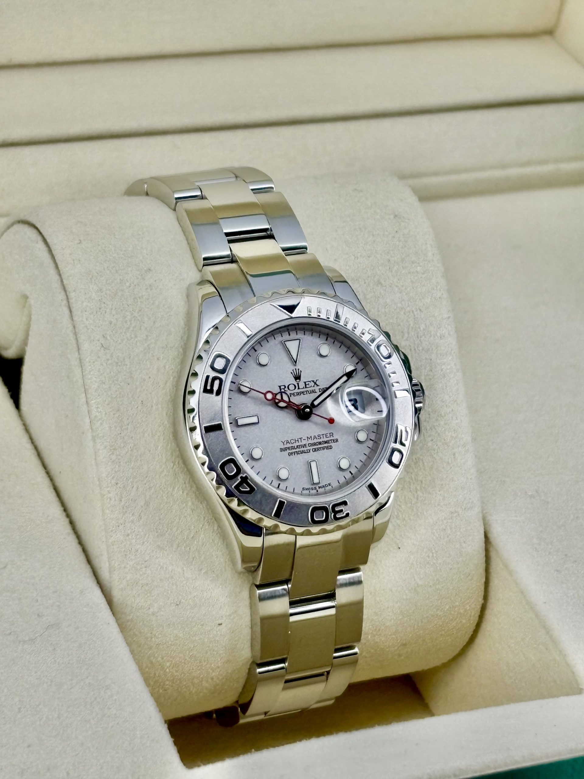 Side Face 1 Pre-Owned Rolex Yachtmaster 169622 Rhodium