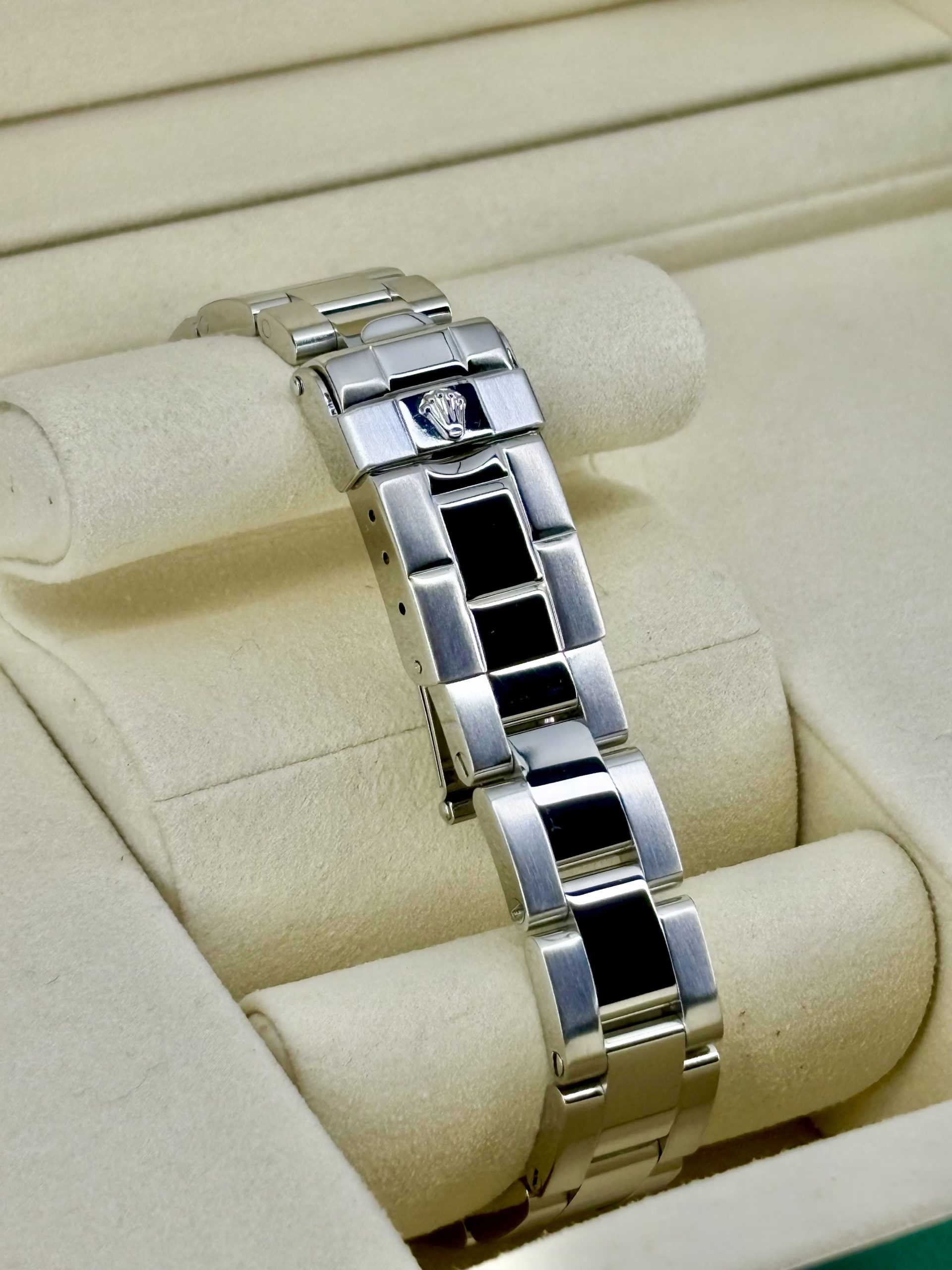 Bracelet 1 Pre-Owned Rolex Yachtmaster 169622 Rhodium