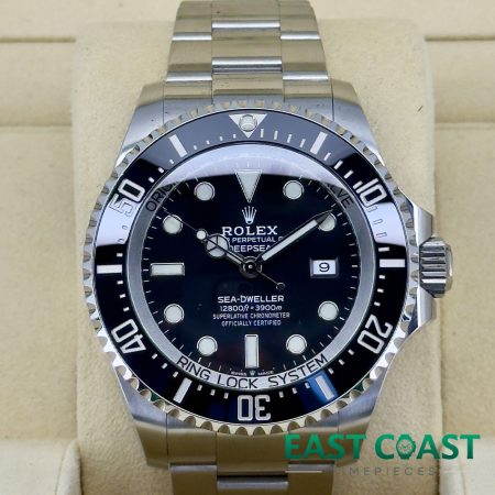 126660 Box and Papers