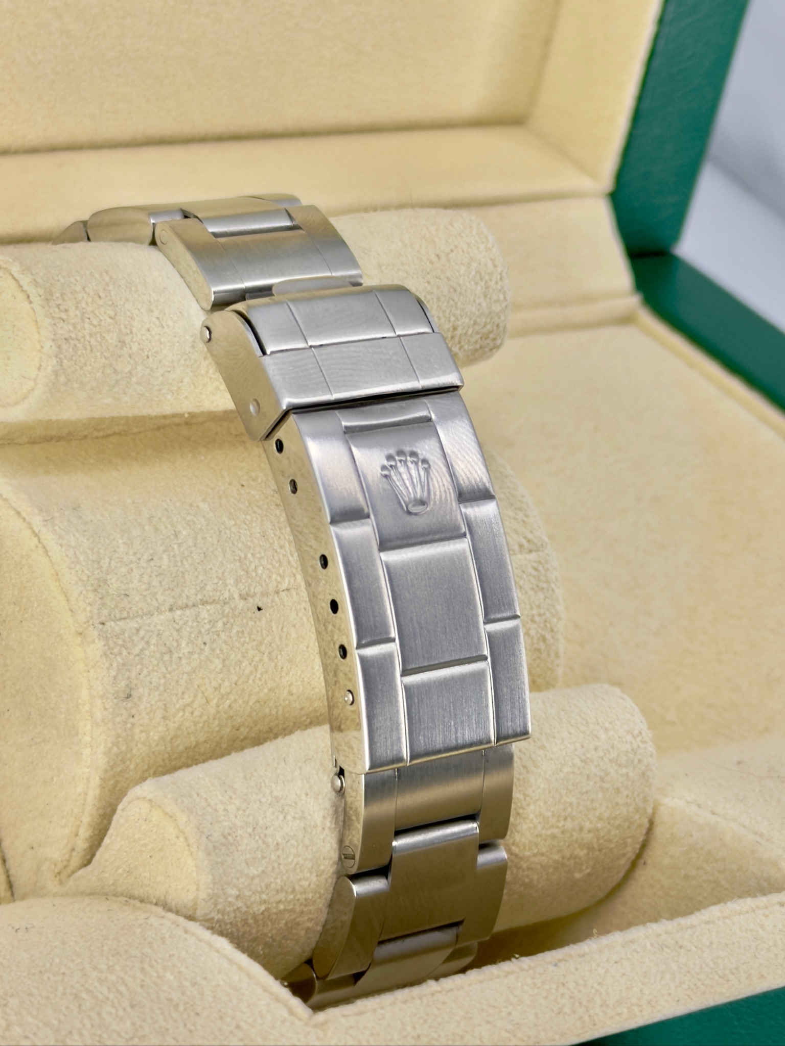 Bracelet 2 Pre-Owned Rolex Sea-Dweller 16600 Watch Only