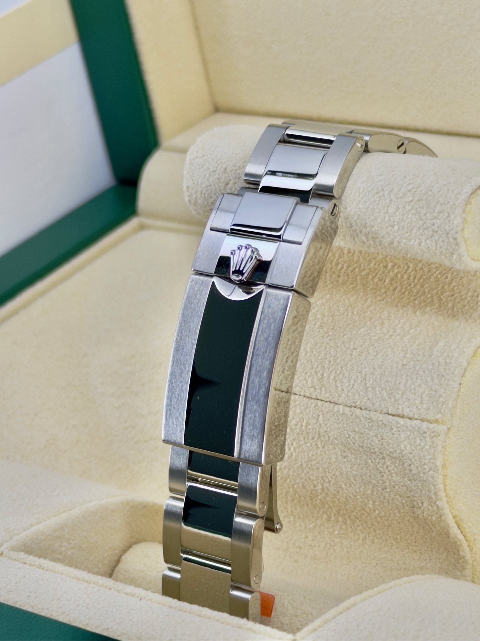 Bracelet Pre-Owned Rolex Yacht-Master 126622 Box and Papers