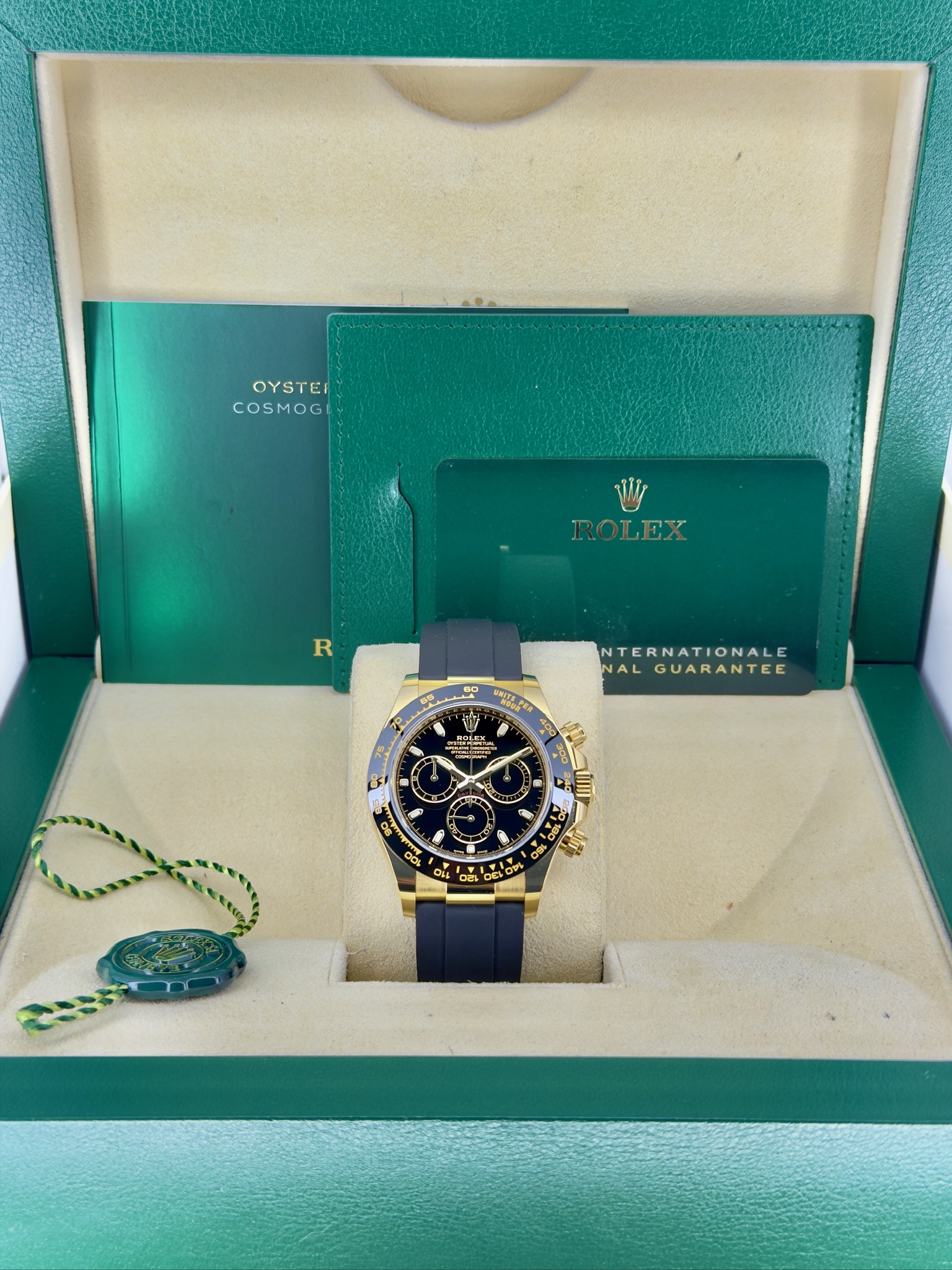 Box and Papers Pre-Owned Rolex Daytona 116518LN Box and Papers