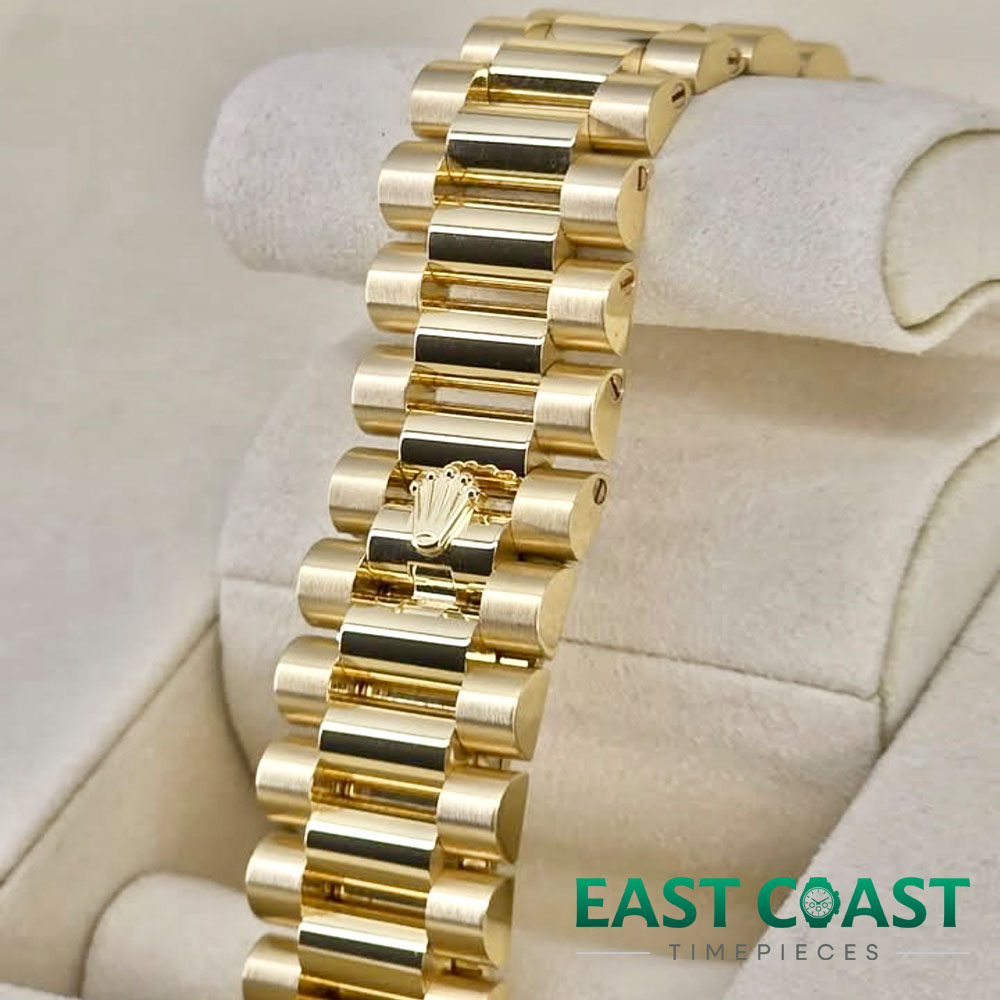 Bracelet 2 Pre-Owned Rolex Day-Date 228238 Green Ombre