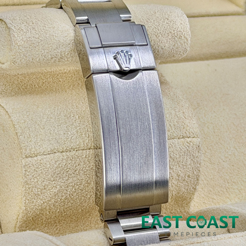 Steel Metal Band Rolex Submariner 116610LV Hulk Image