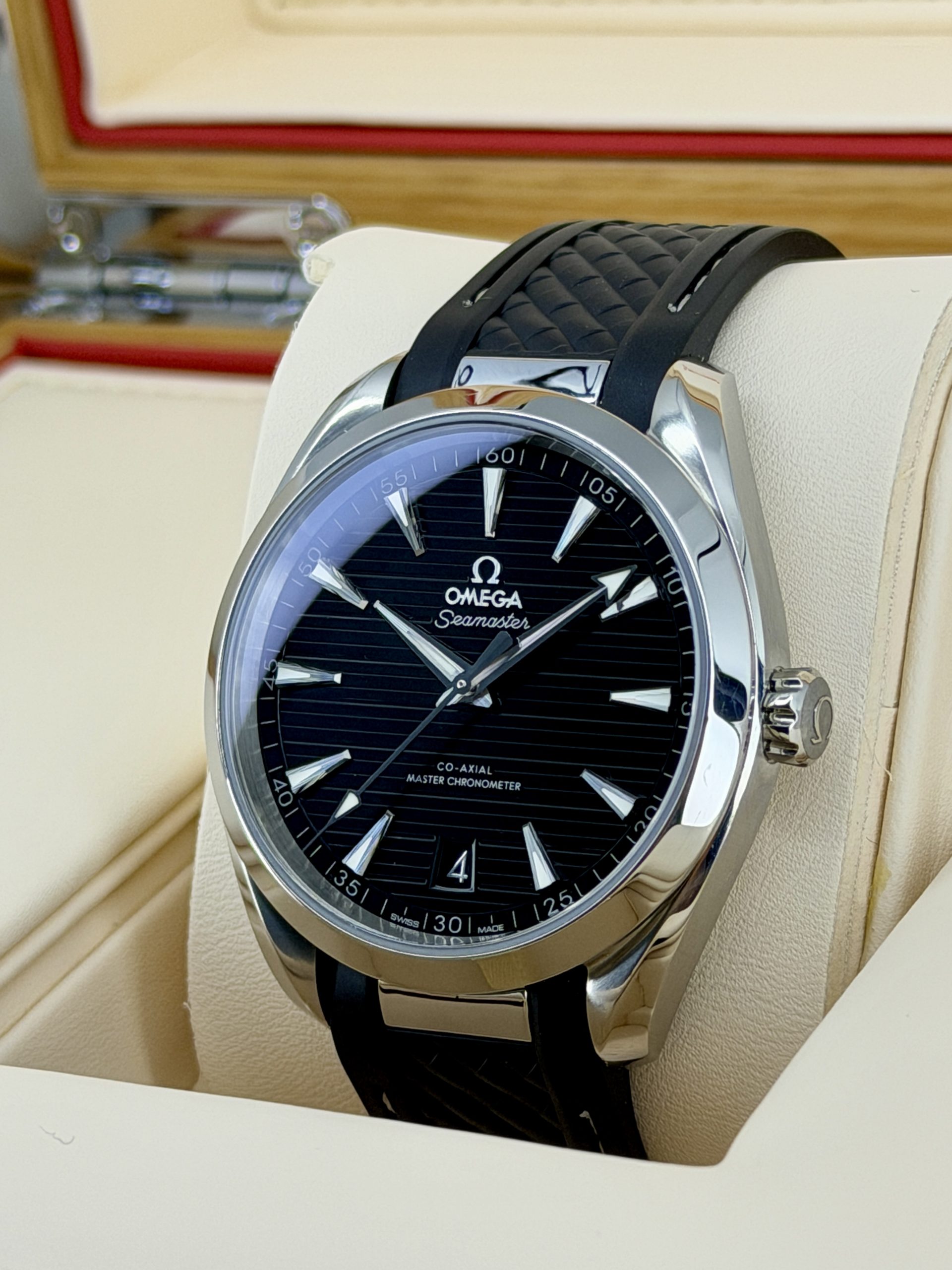 220.12.41.21.01.001 Watch Only - Image 3