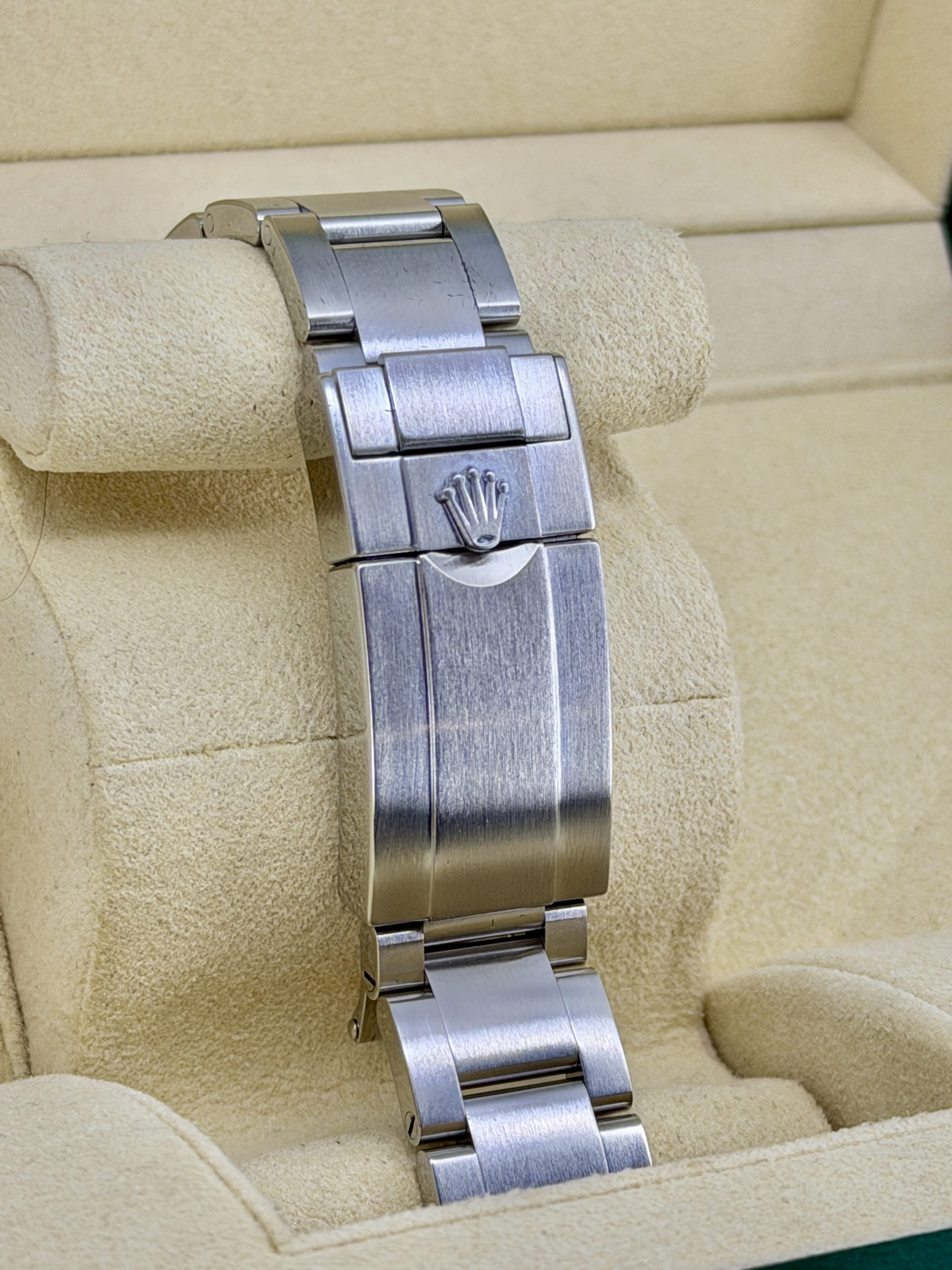Bracelet Pre-Owned Rolex Explorer 2 216570