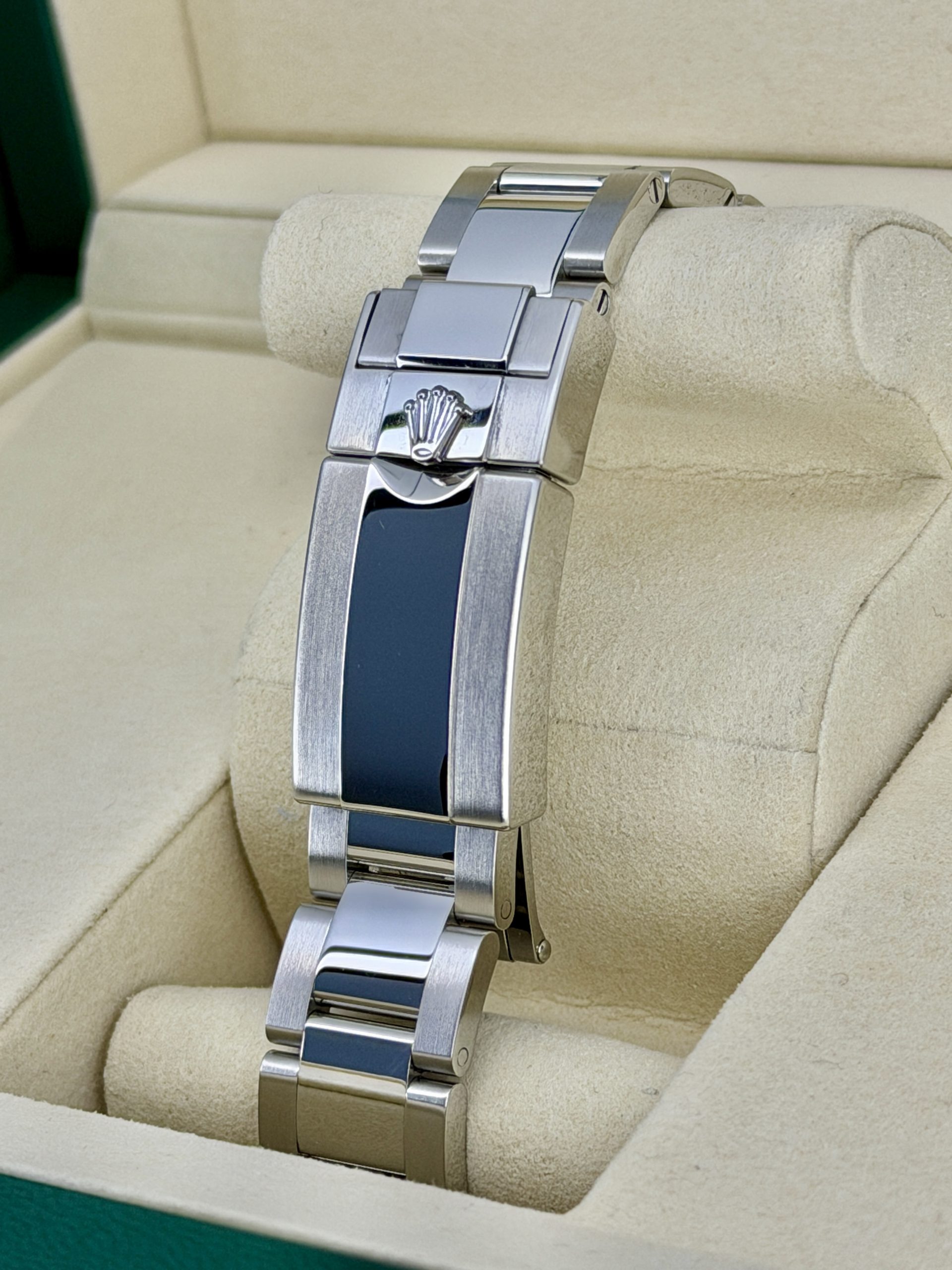 Bracelet 2 Pre-Owned Rolex Daytona 126500LN Panda