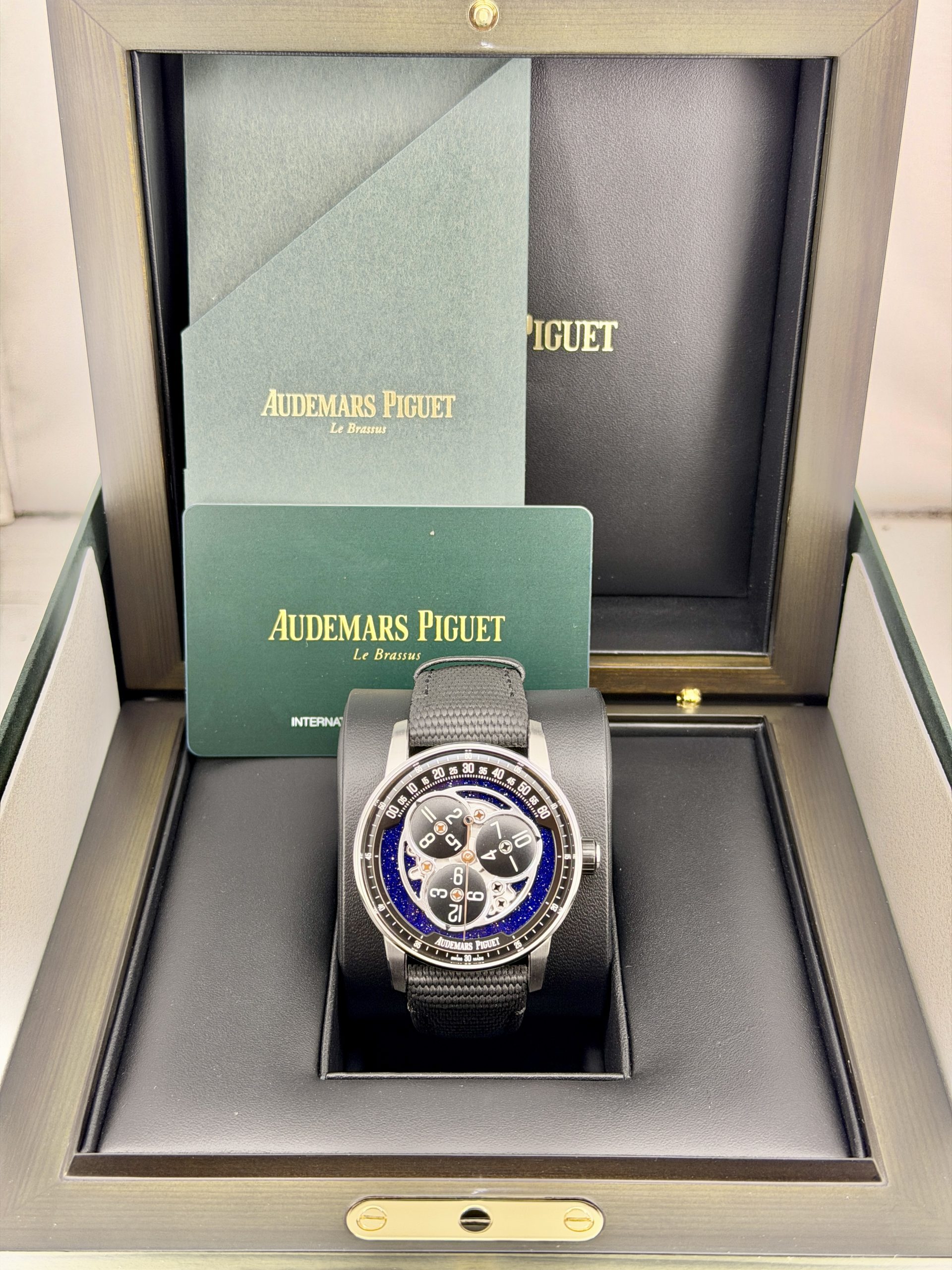 Box and Papers pre-owned Audemars Piguet Starwheel 15212NB