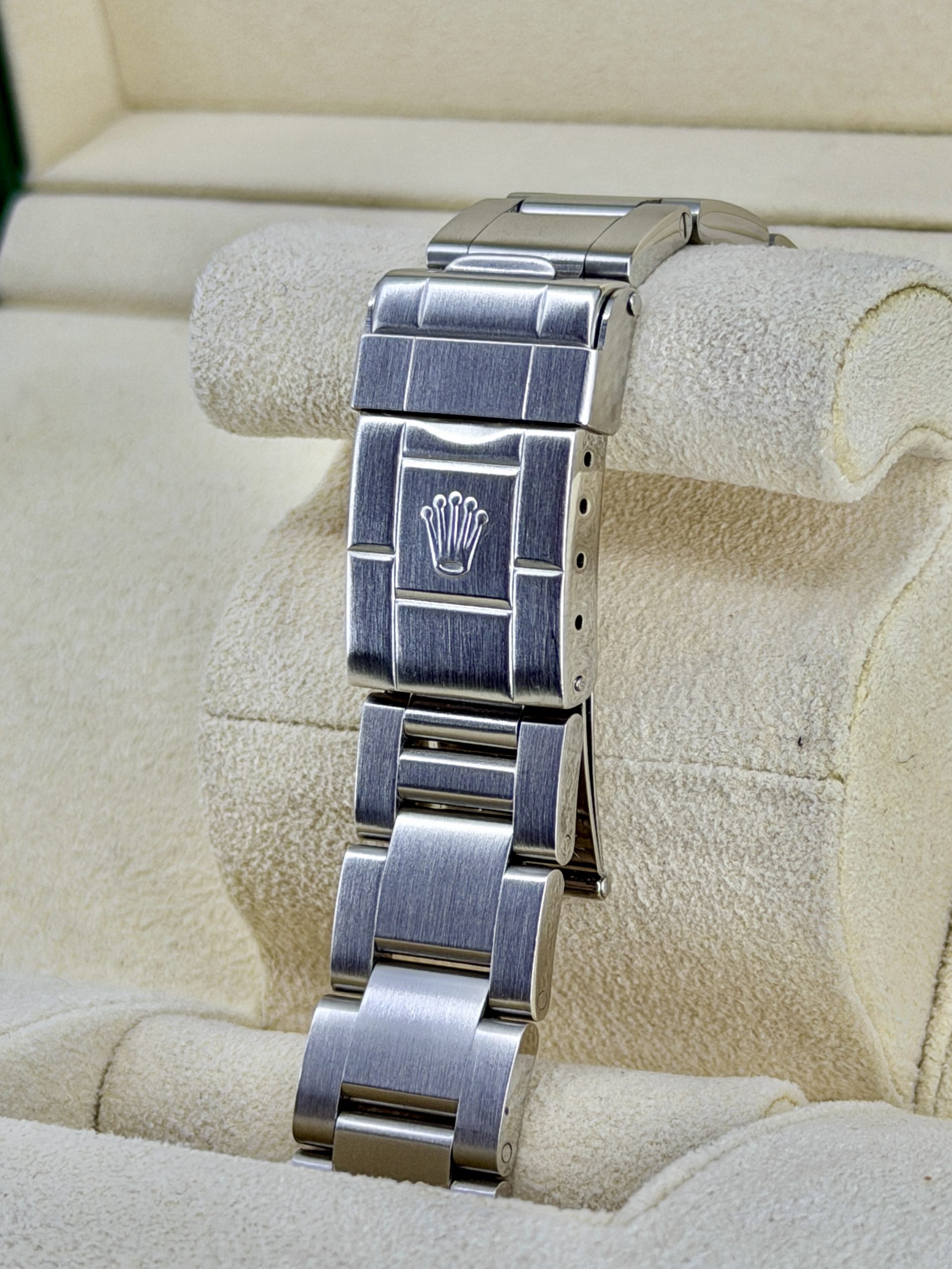 Bracelet pre-owned Rolex Explorer 2 16570