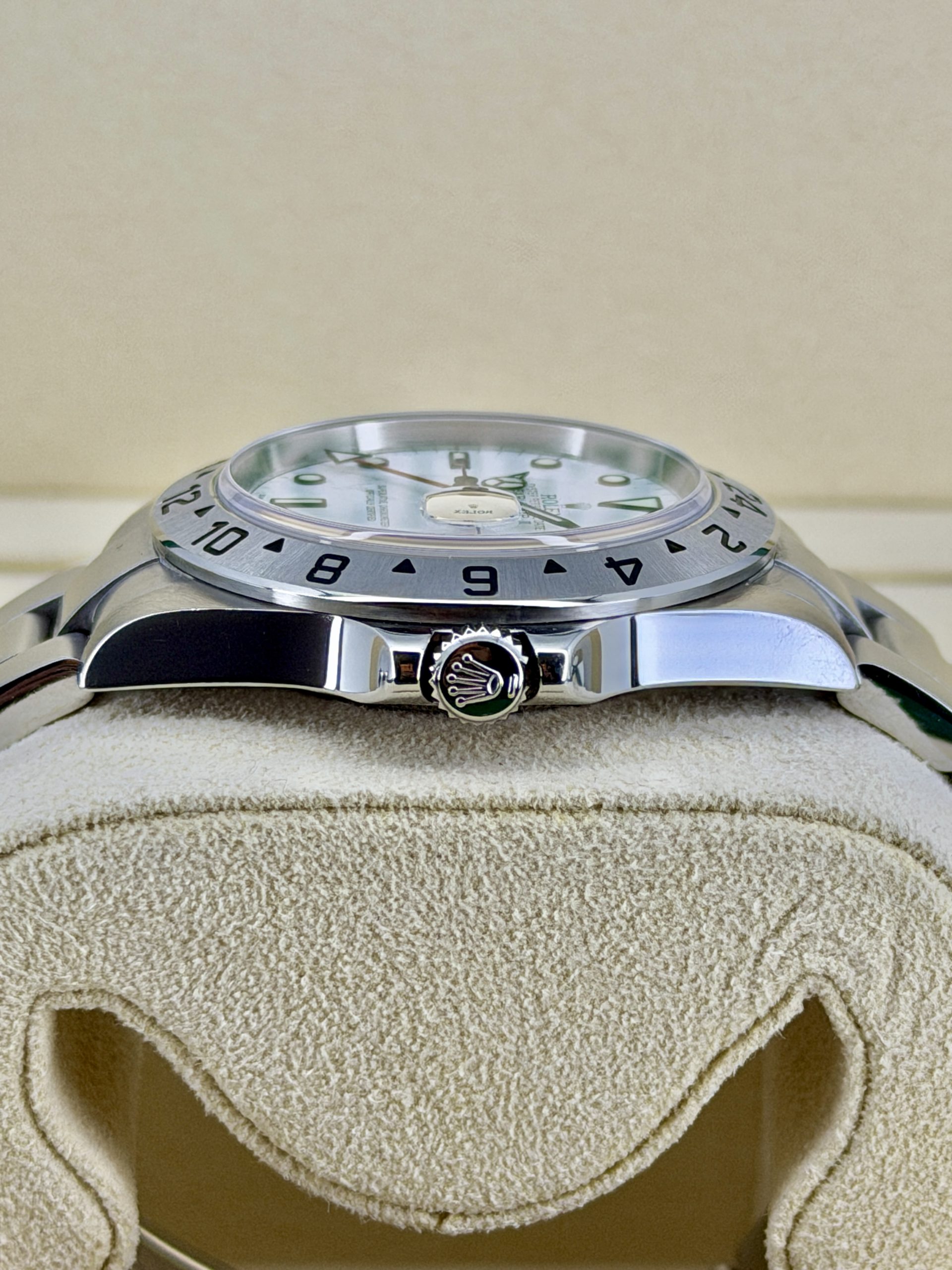 Side shot pre-owned Rolex Explorer 2 16570
