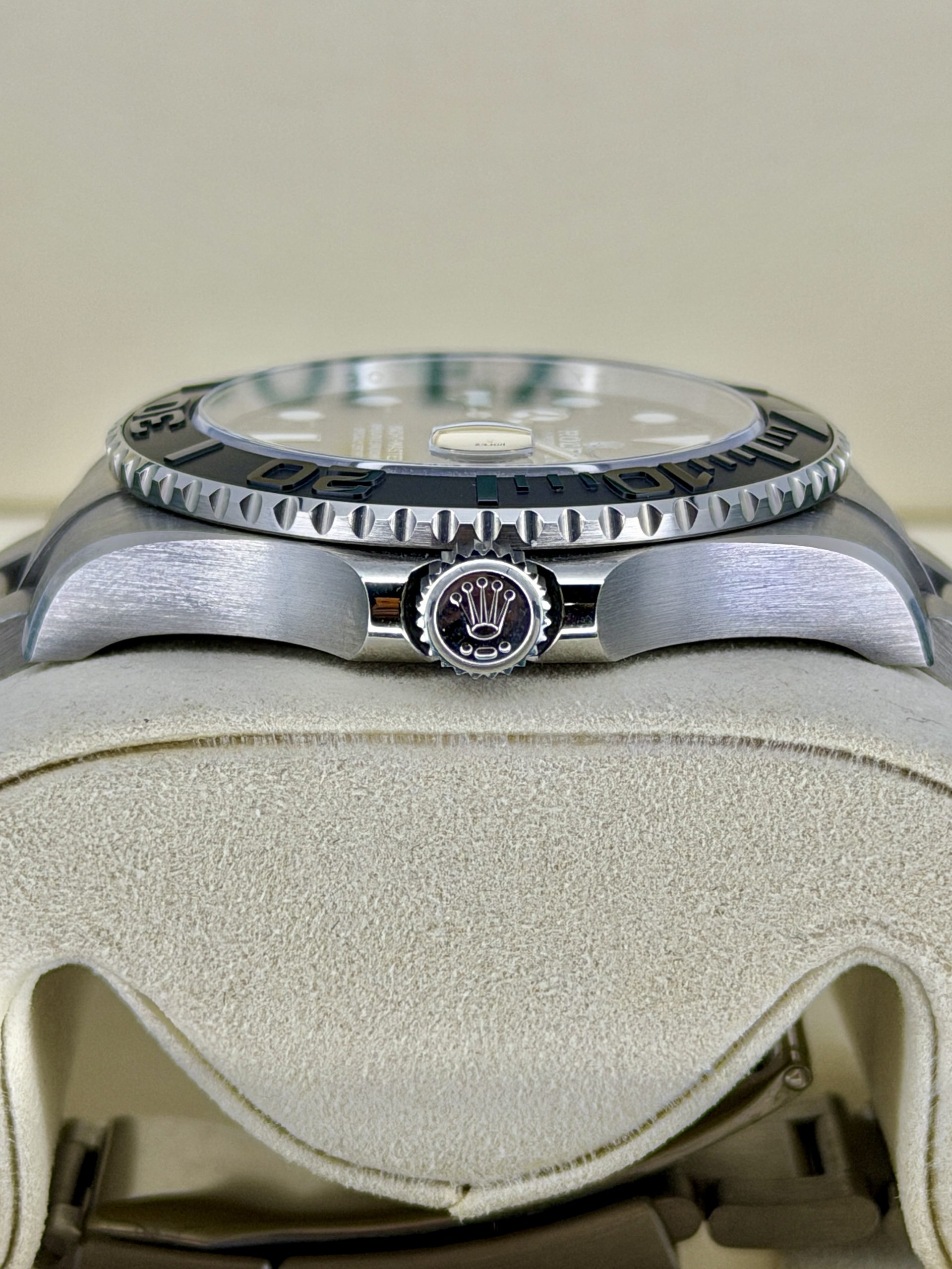 Side Case 2 Pre-Owned Rolex Yachtmaster 226627 Titanium