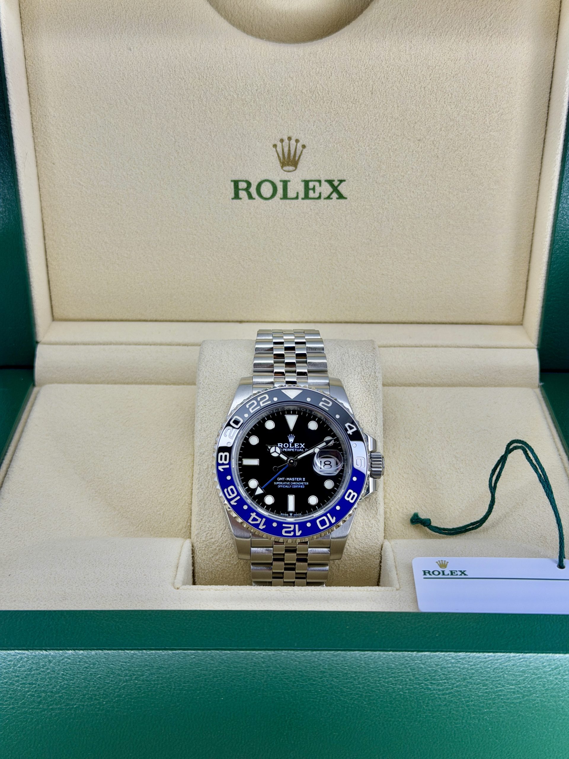 Box and Papers Pre-Owned Rolex GMT Master II 126710BLNR Batgirl