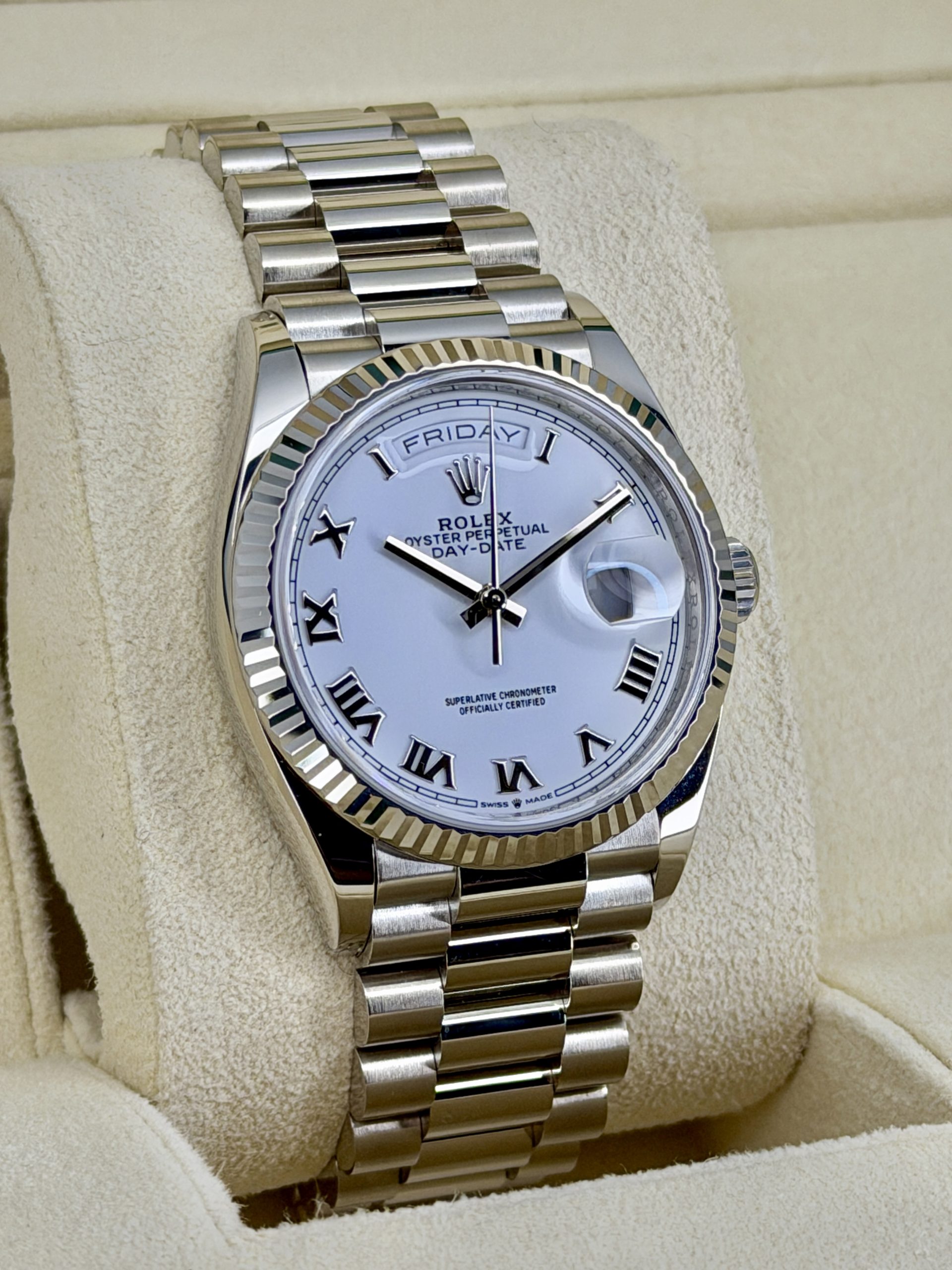 Side Face Pre-Owned Rolex Day-Date 128239 White Roman