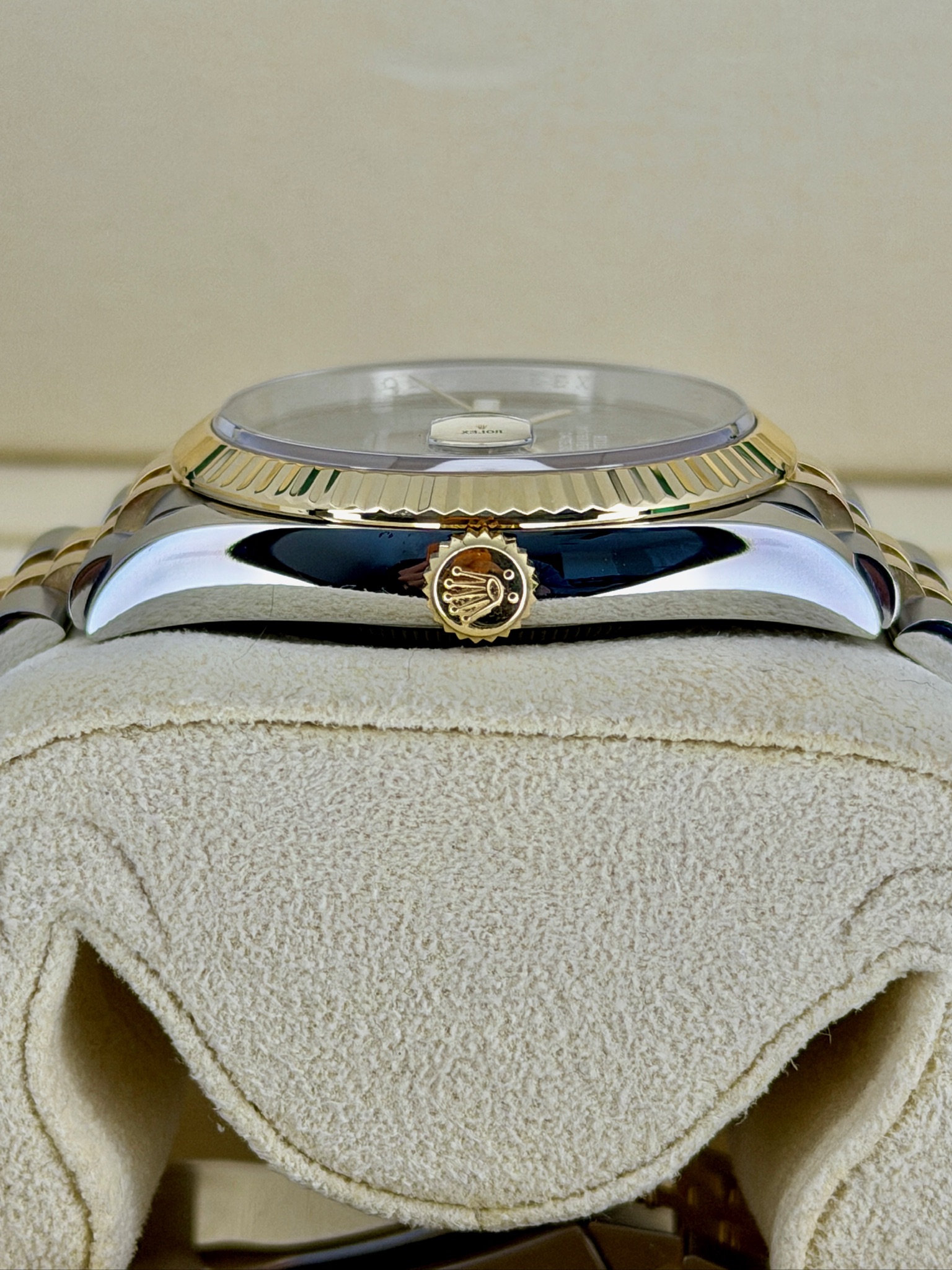Side Shot Pre-Owned Rolex DateJust 126233 Box and Papers
