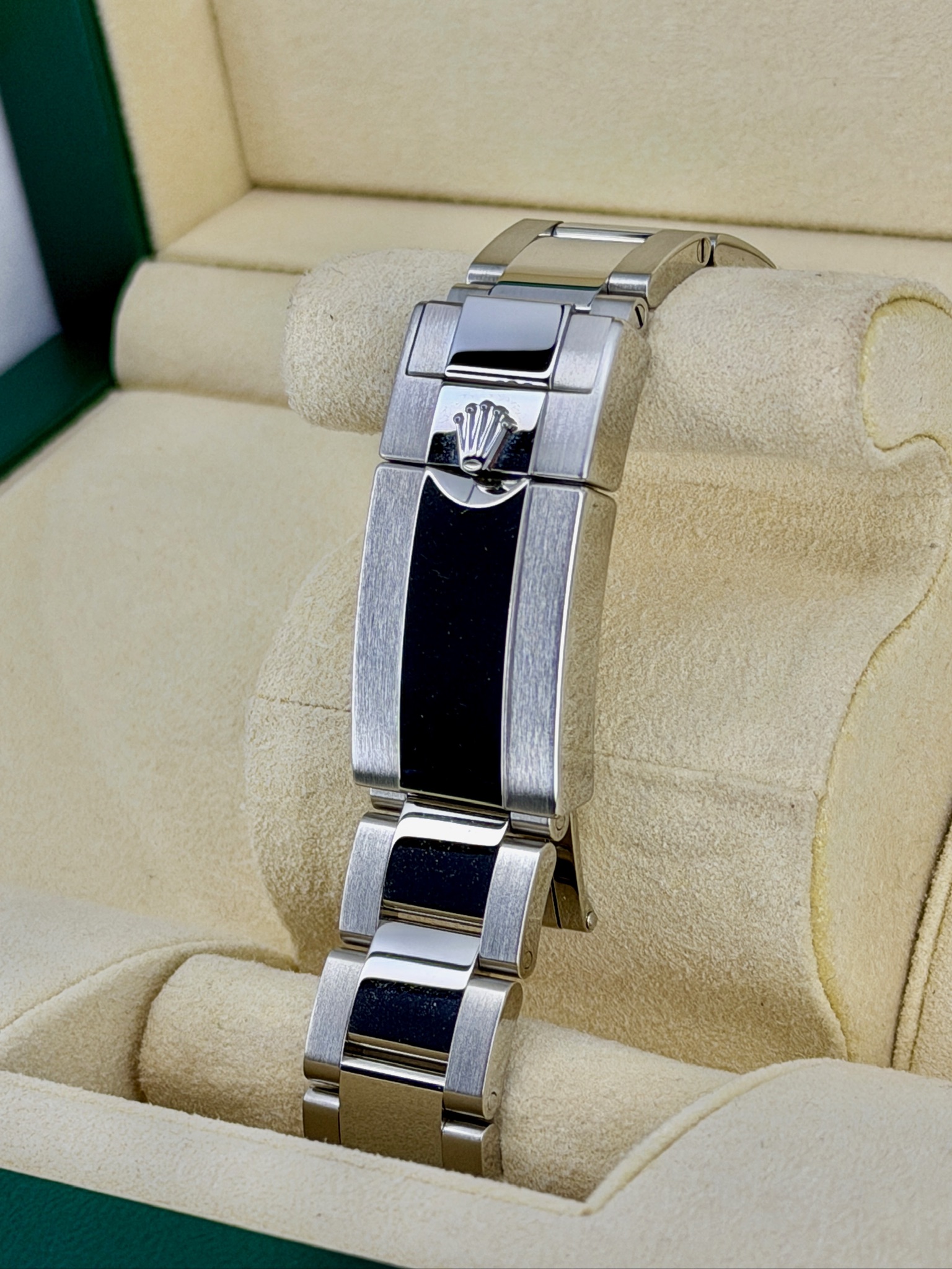 Bracelet Pre-Owned Rolex Daytona 116500 Box and Papers