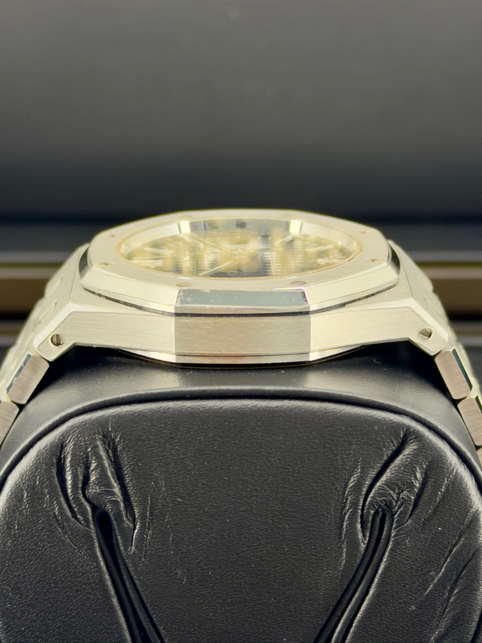 Side Shot 2 Pre-Owned Audemars Piguet 15550st Box and Papers